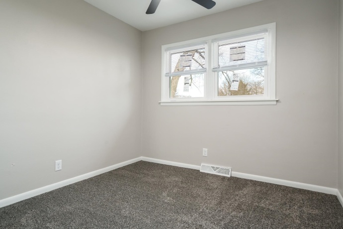 1317 Van Stone, MACHESNEY PARK, Illinois 61115, 3 Bedrooms Bedrooms, ,1 BathroomBathrooms,House,For Sale,Van Stone,202601792