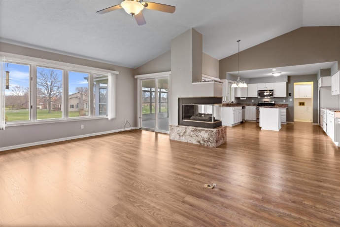 144 Glen Abbey, ROCKFORD, Illinois 61107, 3 Bedrooms Bedrooms, ,4 BathroomsBathrooms,House,For Sale,Glen Abbey,202601793