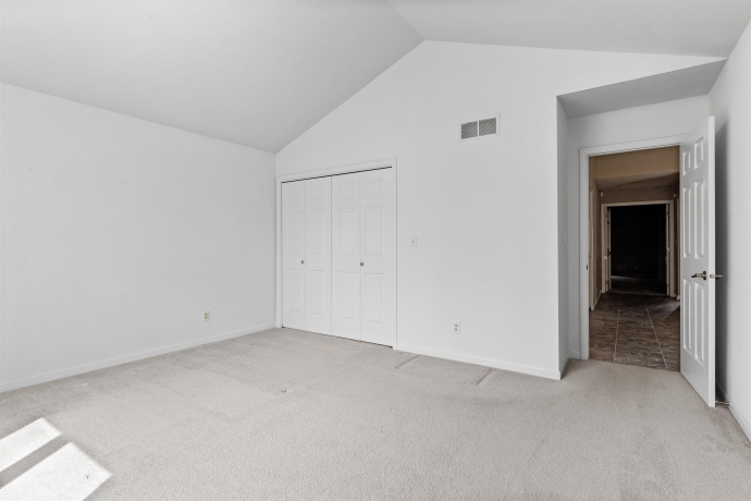 144 Glen Abbey, ROCKFORD, Illinois 61107, 3 Bedrooms Bedrooms, ,4 BathroomsBathrooms,House,For Sale,Glen Abbey,202601793