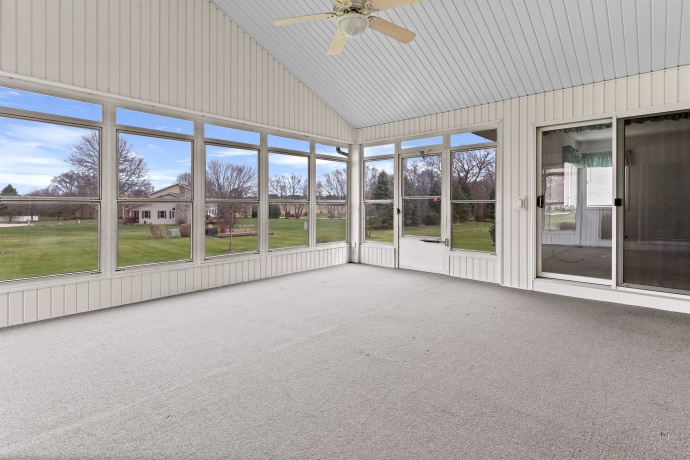 144 Glen Abbey, ROCKFORD, Illinois 61107, 3 Bedrooms Bedrooms, ,4 BathroomsBathrooms,House,For Sale,Glen Abbey,202601793