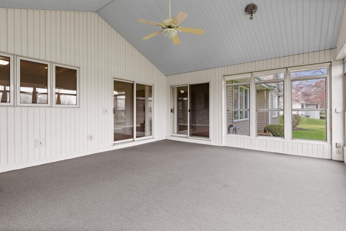 144 Glen Abbey, ROCKFORD, Illinois 61107, 3 Bedrooms Bedrooms, ,4 BathroomsBathrooms,House,For Sale,Glen Abbey,202601793