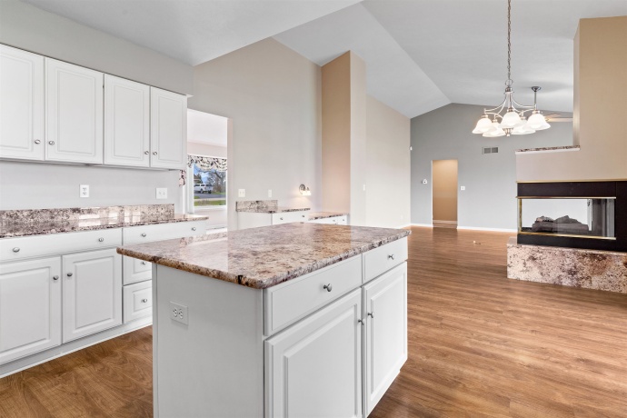 144 Glen Abbey, ROCKFORD, Illinois 61107, 3 Bedrooms Bedrooms, ,4 BathroomsBathrooms,House,For Sale,Glen Abbey,202601793