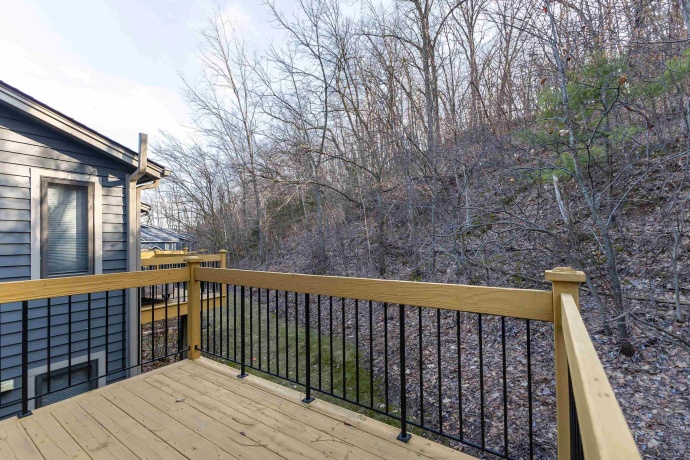 324 Territory, GALENA, Illinois 61036, 3 Bedrooms Bedrooms, ,2 BathroomsBathrooms,Condominium,For Sale,Territory,202601795