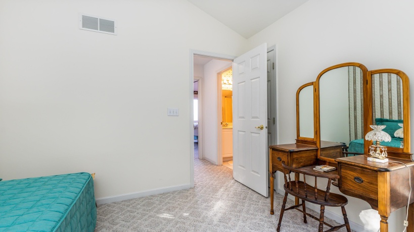 324 Territory, GALENA, Illinois 61036, 3 Bedrooms Bedrooms, ,2 BathroomsBathrooms,Condominium,For Sale,Territory,202601795