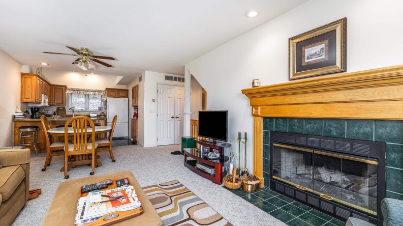 324 Territory, GALENA, Illinois 61036, 3 Bedrooms Bedrooms, ,2 BathroomsBathrooms,Condominium,For Sale,Territory,202601795