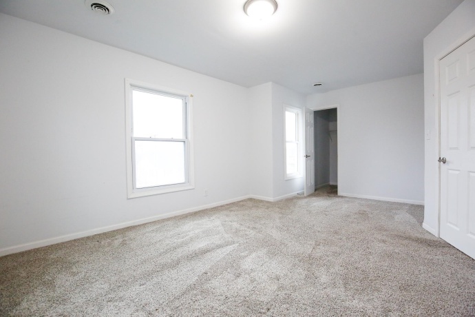 529 McKenney, DIXON, Illinois 61021, 4 Bedrooms Bedrooms, ,2 BathroomsBathrooms,House,For Sale,McKenney,202601796