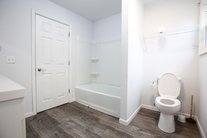 529 McKenney, DIXON, Illinois 61021, 4 Bedrooms Bedrooms, ,2 BathroomsBathrooms,House,For Sale,McKenney,202601796