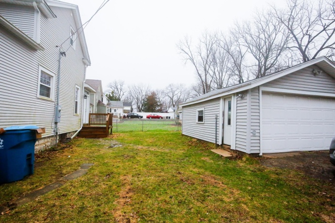 529 McKenney, DIXON, Illinois 61021, 4 Bedrooms Bedrooms, ,2 BathroomsBathrooms,House,For Sale,McKenney,202601796