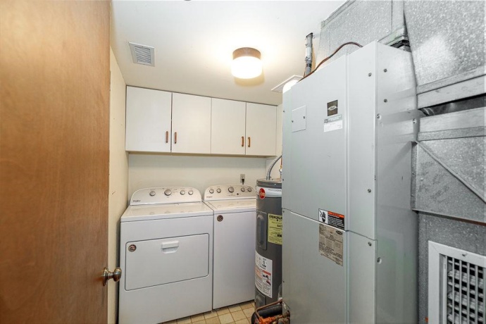 A7 Long Bay Point Drive, GALENA, Illinois 61036, 3 Bedrooms Bedrooms, ,3 BathroomsBathrooms,Condominium,For Sale,Long Bay Point Drive,202601800