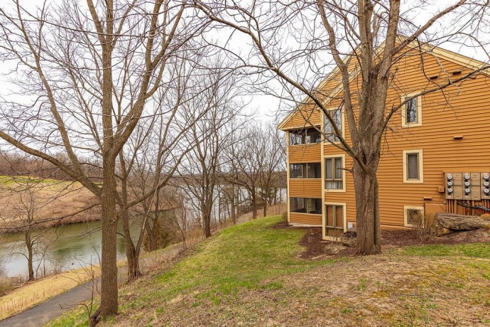 A7 Long Bay Point Drive, GALENA, Illinois 61036, 3 Bedrooms Bedrooms, ,3 BathroomsBathrooms,Condominium,For Sale,Long Bay Point Drive,202601800