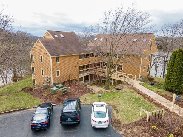A7 Long Bay Point Drive, GALENA, Illinois 61036, 3 Bedrooms Bedrooms, ,3 BathroomsBathrooms,Condominium,For Sale,Long Bay Point Drive,202601800