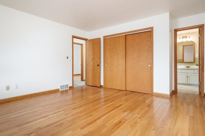 6435 COLUMBINE, ROCKFORD, Illinois 61108, 3 Bedrooms Bedrooms, ,2 BathroomsBathrooms,House,For Sale,COLUMBINE,202601799