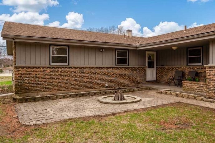 6435 COLUMBINE, ROCKFORD, Illinois 61108, 3 Bedrooms Bedrooms, ,2 BathroomsBathrooms,House,For Sale,COLUMBINE,202601799