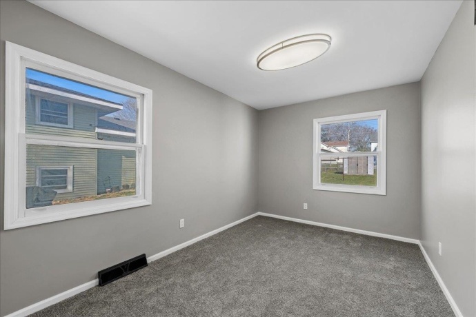 203 Clark, MONROE CENTER, Illinois 61052, 3 Bedrooms Bedrooms, ,2 BathroomsBathrooms,House,For Sale,Clark,202601803