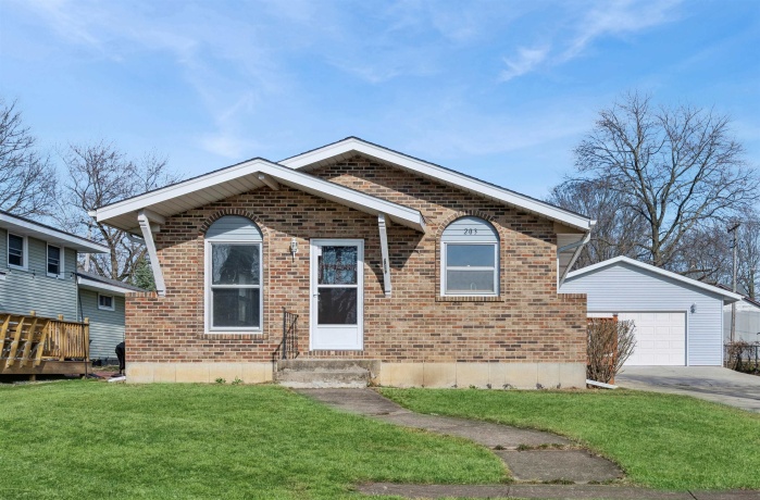 203 Clark, MONROE CENTER, Illinois 61052, 3 Bedrooms Bedrooms, ,2 BathroomsBathrooms,House,For Sale,Clark,202601803
