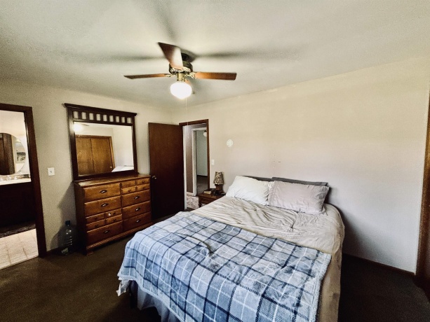 6135 Halverson, ROCKFORD, Illinois 61109, 3 Bedrooms Bedrooms, ,2 BathroomsBathrooms,House,For Sale,Halverson,202601804