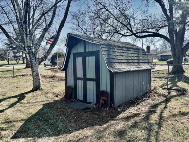 6135 Halverson, ROCKFORD, Illinois 61109, 3 Bedrooms Bedrooms, ,2 BathroomsBathrooms,House,For Sale,Halverson,202601804