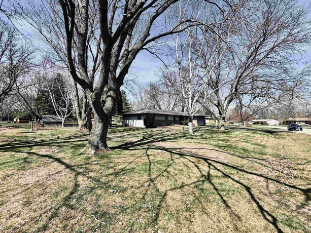 6135 Halverson, ROCKFORD, Illinois 61109, 3 Bedrooms Bedrooms, ,2 BathroomsBathrooms,House,For Sale,Halverson,202601804