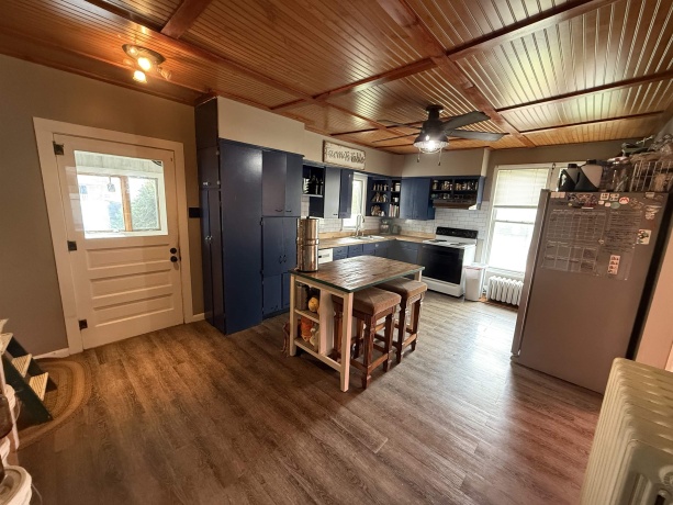 300 Holcomb, MILLEDGEVILLE, Illinois 61051, 3 Bedrooms Bedrooms, ,2 BathroomsBathrooms,House,For Sale,Holcomb,202601806