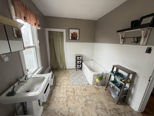 300 Holcomb, MILLEDGEVILLE, Illinois 61051, 3 Bedrooms Bedrooms, ,2 BathroomsBathrooms,House,For Sale,Holcomb,202601806