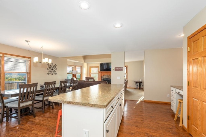 1 Eagle, GALENA, Illinois 61036, 5 Bedrooms Bedrooms, ,3 BathroomsBathrooms,House,For Sale,Eagle,202601808