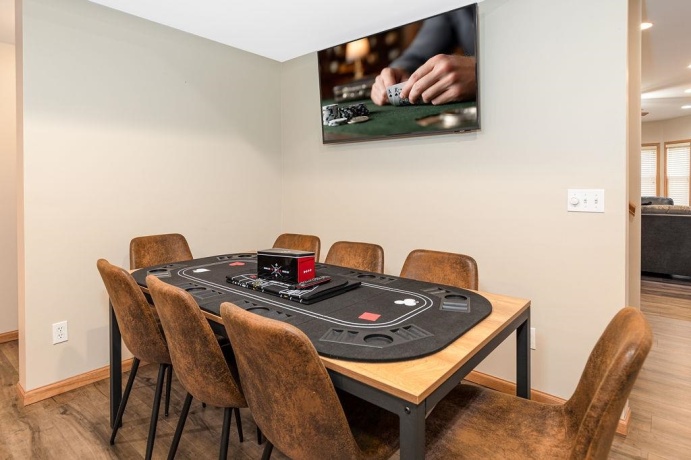 1 Eagle, GALENA, Illinois 61036, 5 Bedrooms Bedrooms, ,3 BathroomsBathrooms,House,For Sale,Eagle,202601808