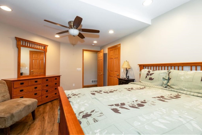 1 Eagle, GALENA, Illinois 61036, 5 Bedrooms Bedrooms, ,3 BathroomsBathrooms,House,For Sale,Eagle,202601808