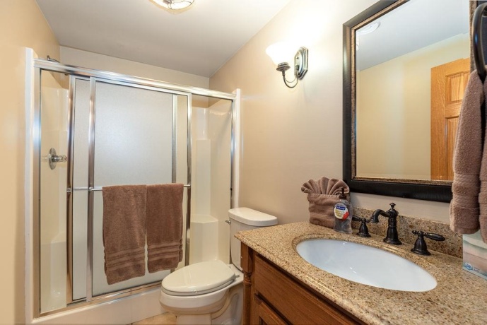 1 Eagle, GALENA, Illinois 61036, 5 Bedrooms Bedrooms, ,3 BathroomsBathrooms,House,For Sale,Eagle,202601808