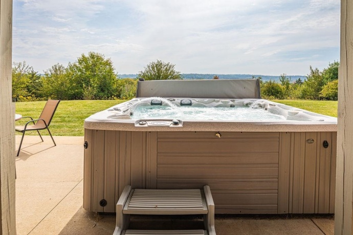 1 Eagle, GALENA, Illinois 61036, 5 Bedrooms Bedrooms, ,3 BathroomsBathrooms,House,For Sale,Eagle,202601808