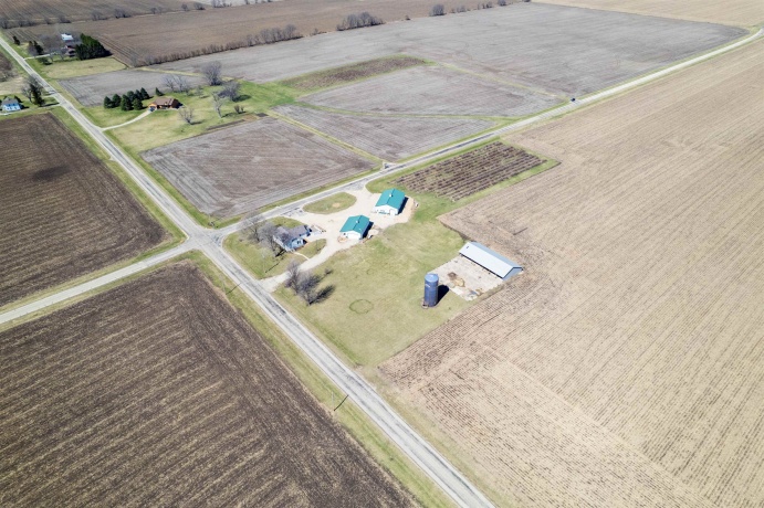 3405 White Rock, ROCHELLE, Illinois 61068, 4 Bedrooms Bedrooms, ,2 BathroomsBathrooms,House,For Sale,White Rock,202601812