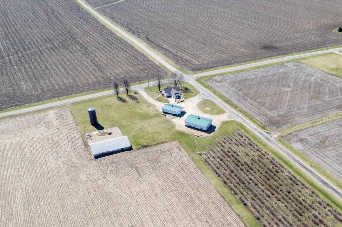 3405 White Rock, ROCHELLE, Illinois 61068, 4 Bedrooms Bedrooms, ,2 BathroomsBathrooms,House,For Sale,White Rock,202601812