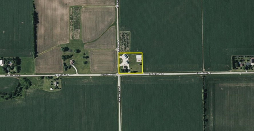 3405 White Rock, ROCHELLE, Illinois 61068, 4 Bedrooms Bedrooms, ,2 BathroomsBathrooms,House,For Sale,White Rock,202601812