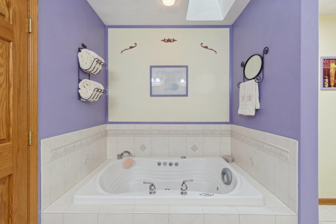 638 Merrion, ROSCOE, Illinois 61073, 4 Bedrooms Bedrooms, ,3 BathroomsBathrooms,House,For Sale,Merrion,202507419