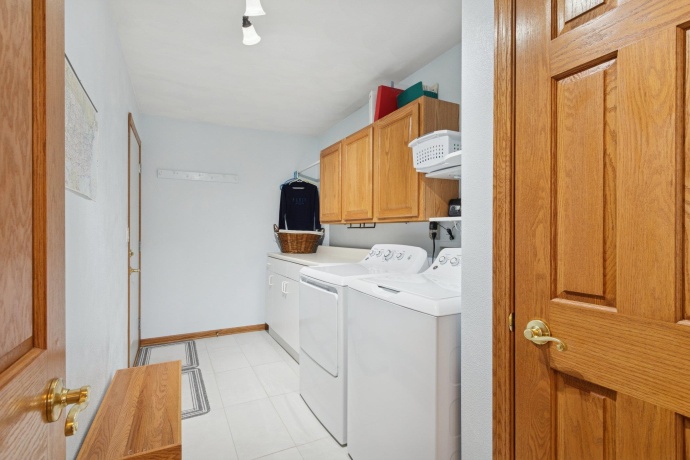 638 Merrion, ROSCOE, Illinois 61073, 4 Bedrooms Bedrooms, ,3 BathroomsBathrooms,House,For Sale,Merrion,202507419