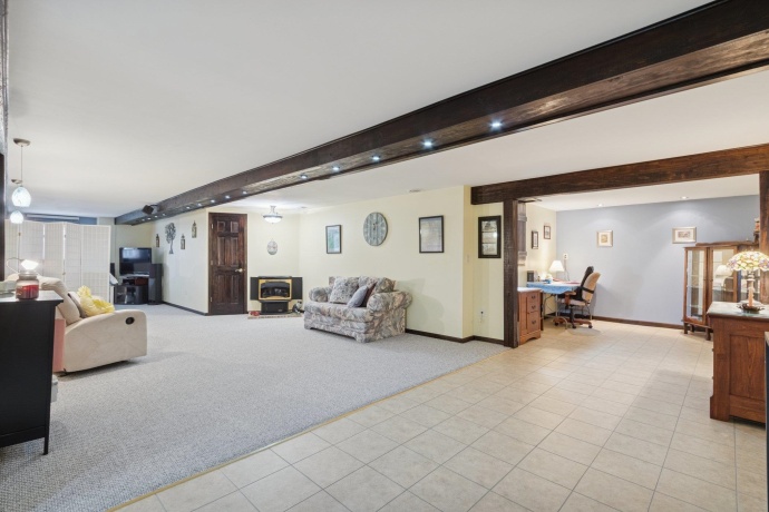 638 Merrion, ROSCOE, Illinois 61073, 4 Bedrooms Bedrooms, ,3 BathroomsBathrooms,House,For Sale,Merrion,202507419