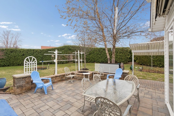 638 Merrion, ROSCOE, Illinois 61073, 4 Bedrooms Bedrooms, ,3 BathroomsBathrooms,House,For Sale,Merrion,202507419