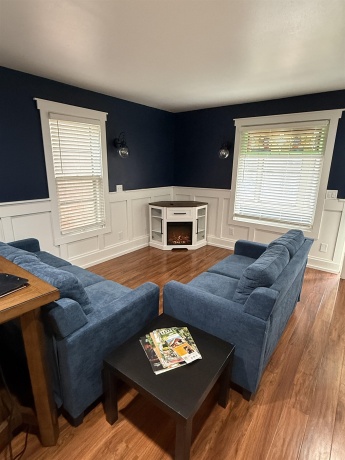 328 Franklin, GALENA, Illinois 61036, 1 Bedroom Bedrooms, ,1 BathroomBathrooms,House,For Sale,Franklin,202601815