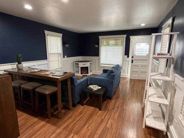 328 Franklin, GALENA, Illinois 61036, 1 Bedroom Bedrooms, ,1 BathroomBathrooms,House,For Sale,Franklin,202601815