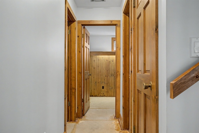 4 Juniper, GALENA, Illinois 61036, 2 Bedrooms Bedrooms, ,3 BathroomsBathrooms,House,For Sale,Juniper,202601818