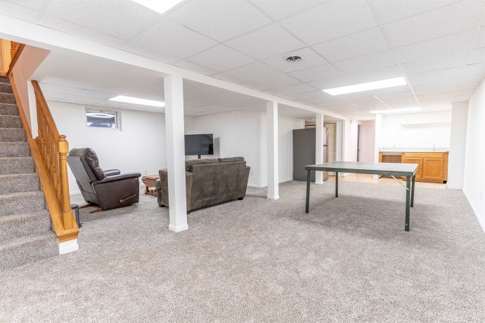 4025 LARAMIE, ROCKFORD, Illinois 61108, 3 Bedrooms Bedrooms, ,2 BathroomsBathrooms,House,For Sale,LARAMIE,202601819