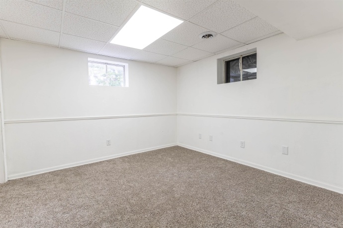 4025 LARAMIE, ROCKFORD, Illinois 61108, 3 Bedrooms Bedrooms, ,2 BathroomsBathrooms,House,For Sale,LARAMIE,202601819