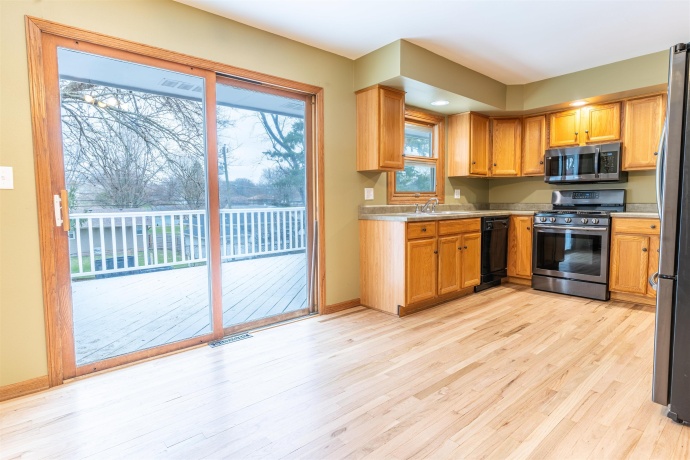 4025 LARAMIE, ROCKFORD, Illinois 61108, 3 Bedrooms Bedrooms, ,2 BathroomsBathrooms,House,For Sale,LARAMIE,202601819