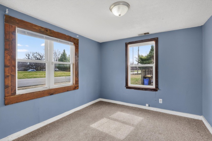 2120 Belden, ROCKFORD, Illinois 61101, 3 Bedrooms Bedrooms, ,1 BathroomBathrooms,House,For Sale,Belden,202601640