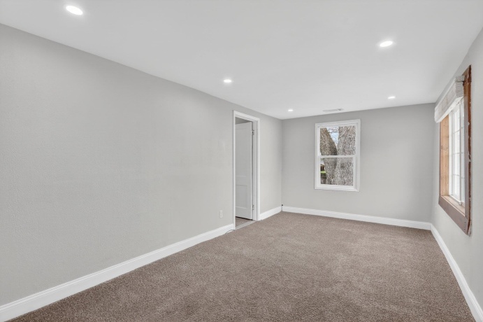 2120 Belden, ROCKFORD, Illinois 61101, 3 Bedrooms Bedrooms, ,1 BathroomBathrooms,House,For Sale,Belden,202601640