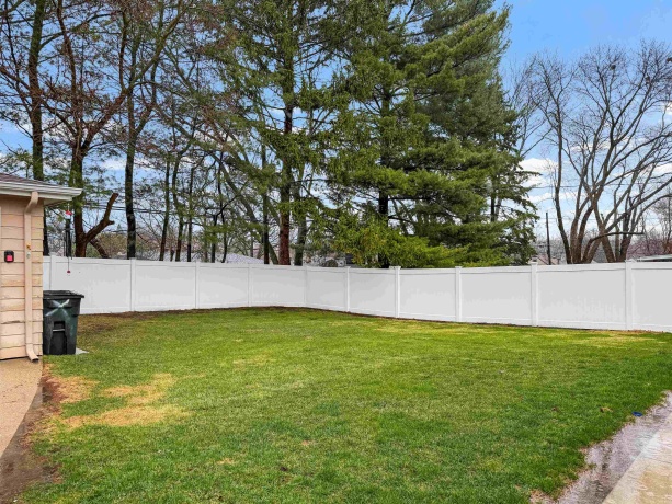 2211 Montana, ROCKFORD, Illinois 61108, 3 Bedrooms Bedrooms, ,1 BathroomBathrooms,House,For Sale,Montana,202601821