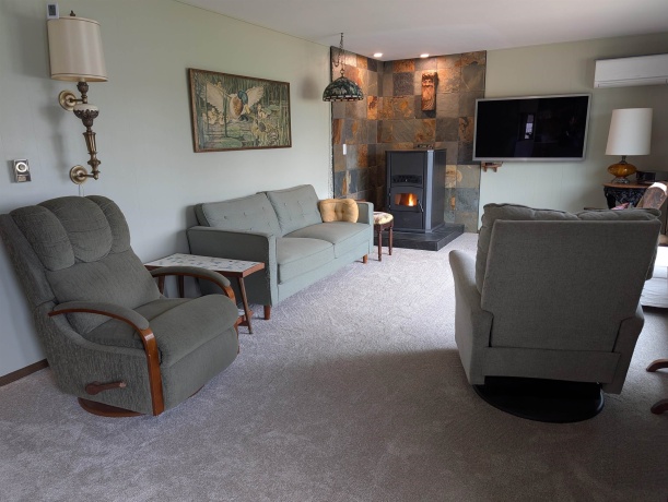 2155 Oriole, FREEPORT, Illinois 61032, 3 Bedrooms Bedrooms, ,1 BathroomBathrooms,House,For Sale,Oriole,202601822