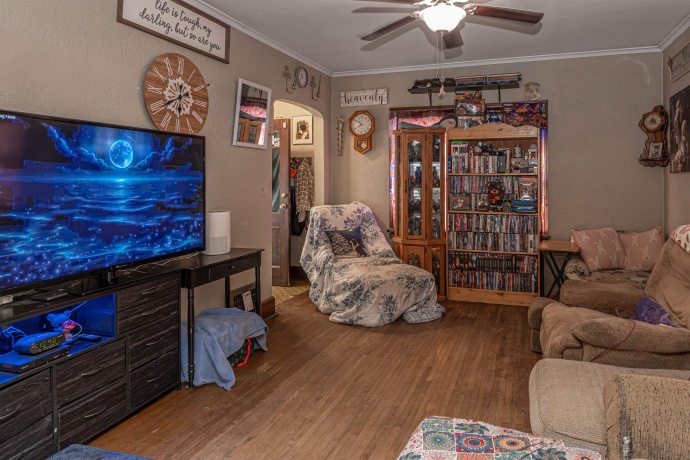 2120 17th, ROCKFORD, Illinois 61104, 4 Bedrooms Bedrooms, ,1 BathroomBathrooms,House,For Sale,17th,202601827