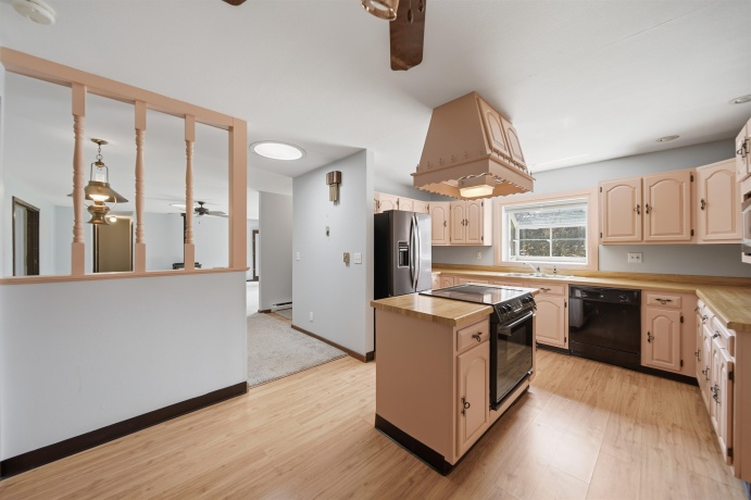 2870 Wagon, POLO, Illinois 61064, 3 Bedrooms Bedrooms, ,2 BathroomsBathrooms,House,For Sale,Wagon,202601828