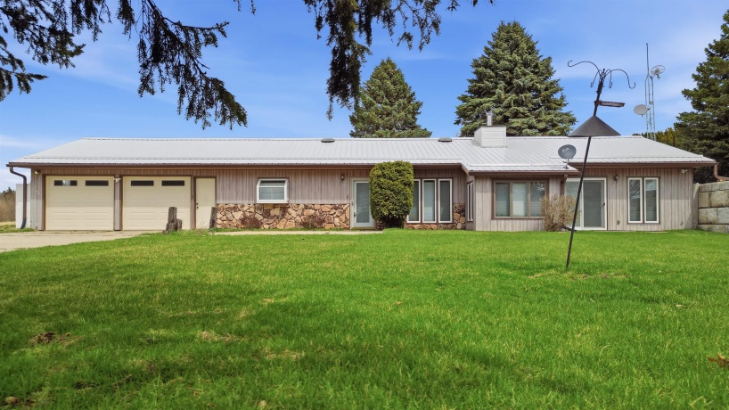 2870 Wagon, POLO, Illinois 61064, 3 Bedrooms Bedrooms, ,2 BathroomsBathrooms,House,For Sale,Wagon,202601828