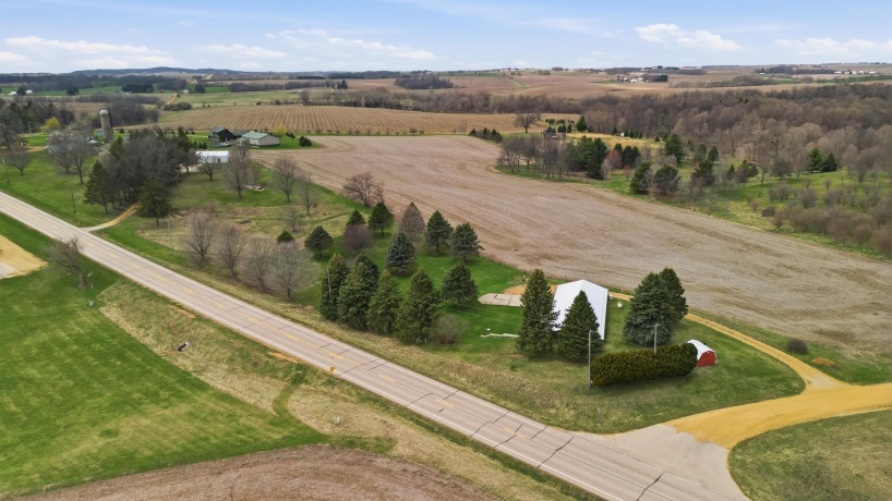 2870 Wagon, POLO, Illinois 61064, 3 Bedrooms Bedrooms, ,2 BathroomsBathrooms,House,For Sale,Wagon,202601828